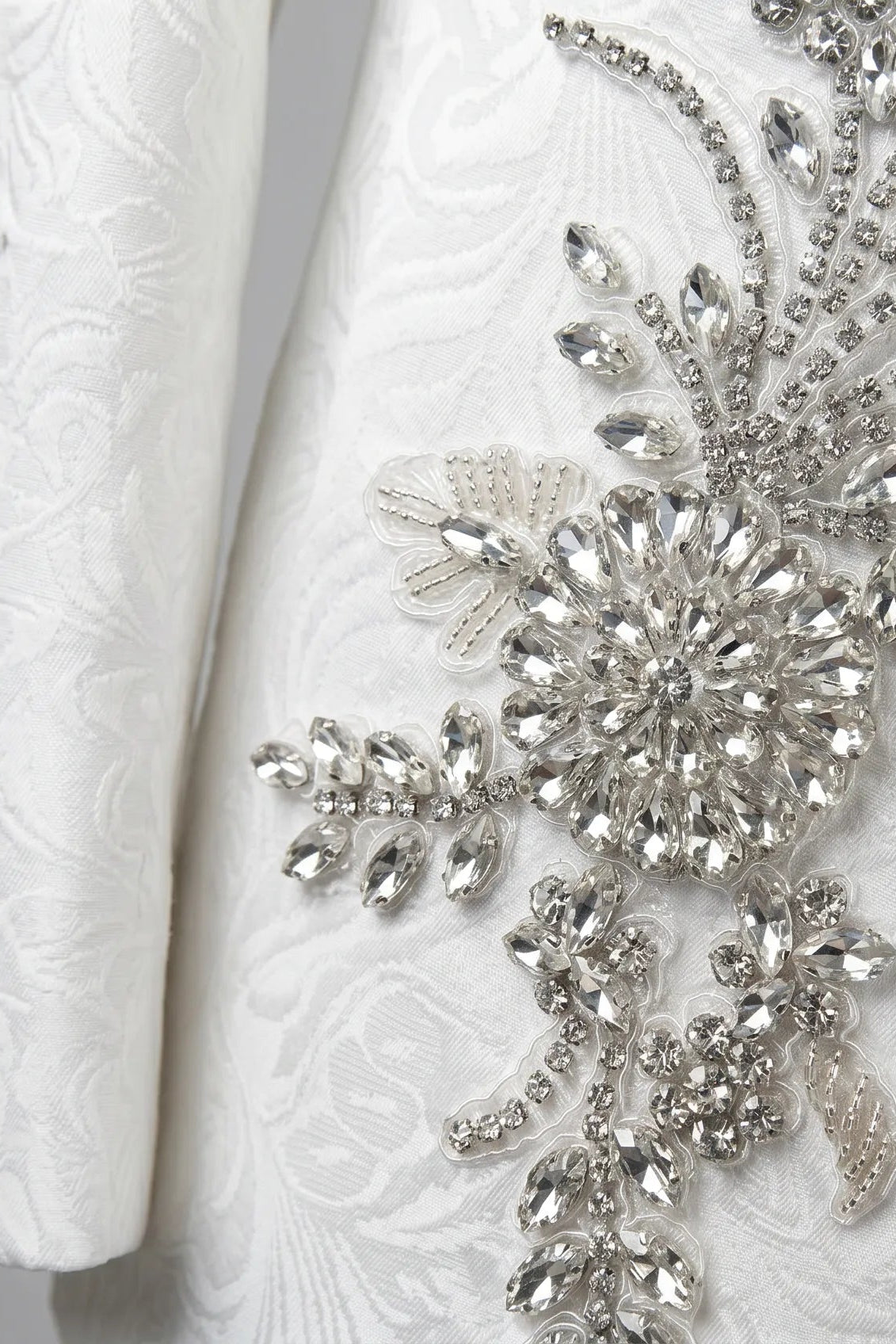 Diamond Empyrean - White Jacquard & Heavy Crystal 3-Piece Tuxedo
