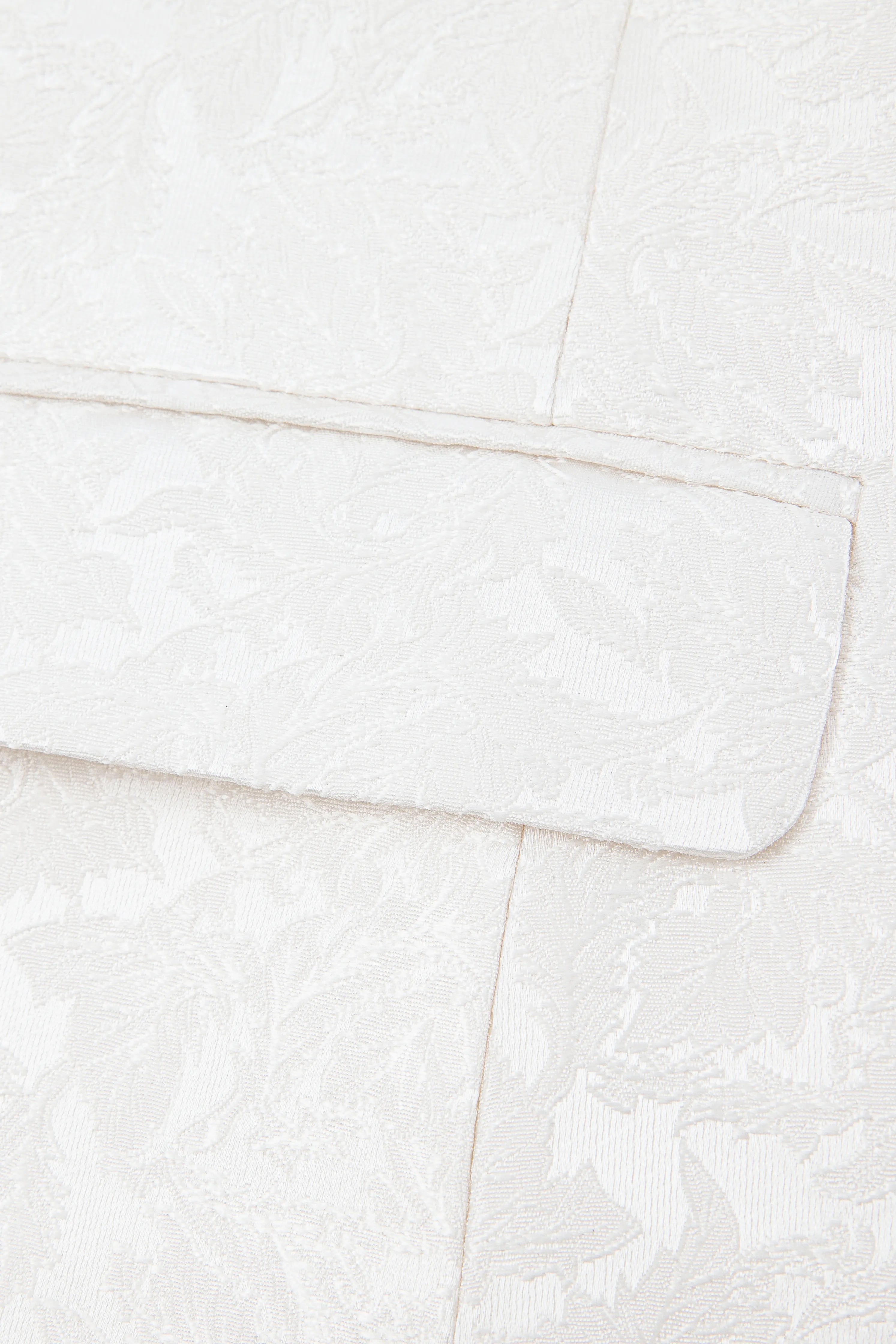Frost Shadow - White Leaf Jacquard Velvet 3-Piece Tuxedo