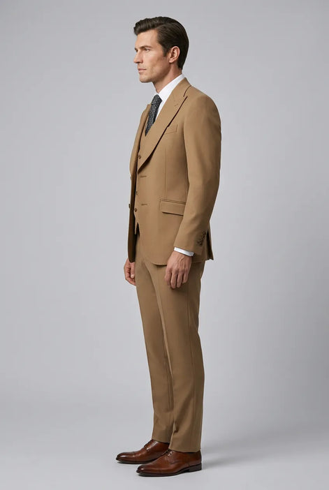 Men’s Classic Brown 3-Piece Barge Collar Suit