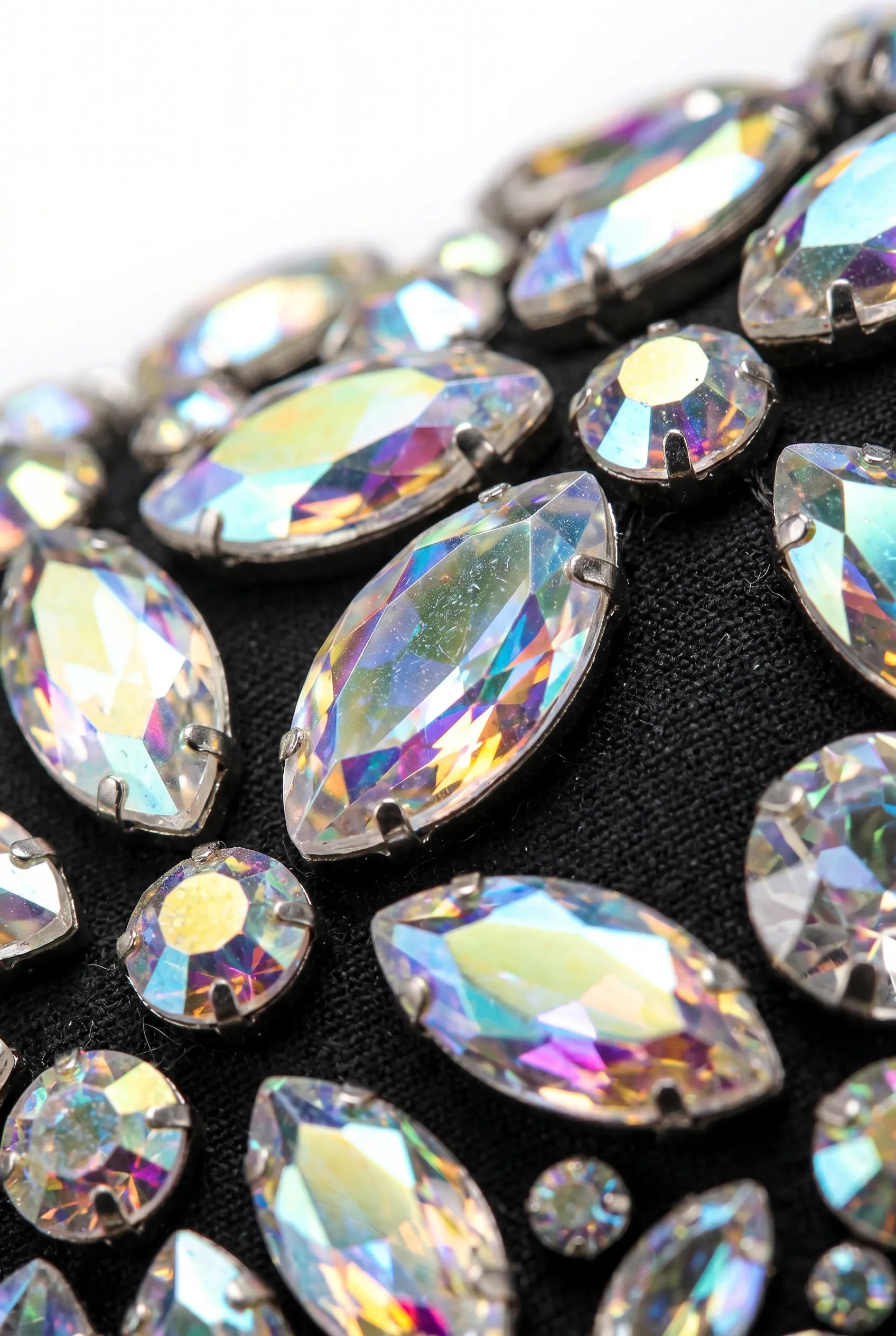 Kryos Vertex - Black Marquise Crystal Tuxedo