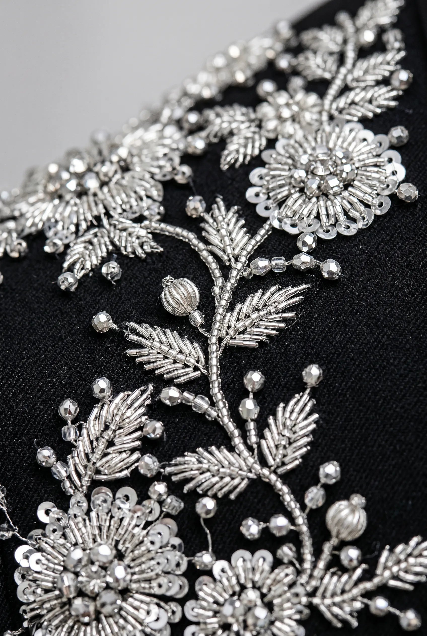 Argentum Sovereign - Silver Crystal Double-Breasted Tuxedo