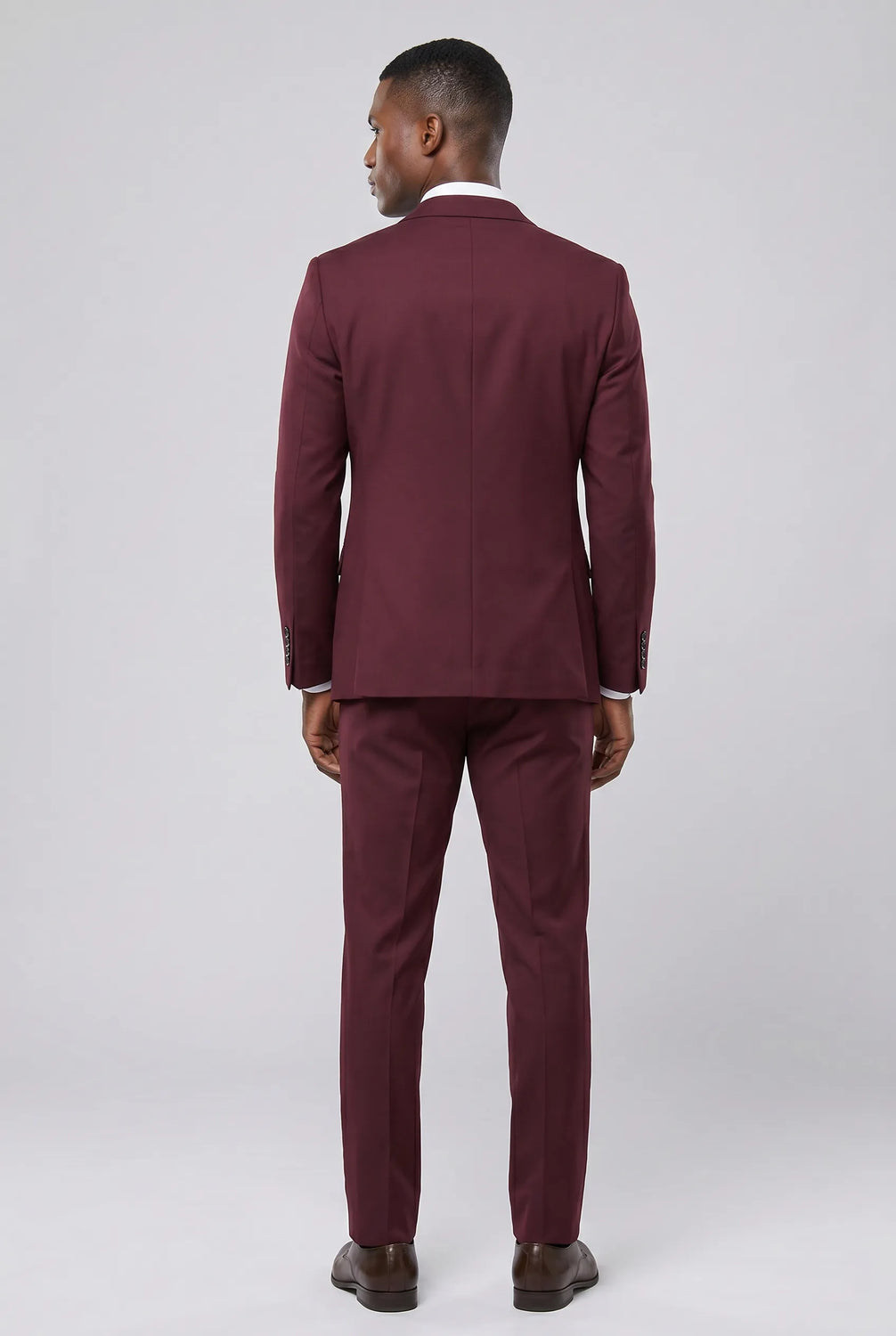 Bordeaux Citadel - Burgundy Essential 3-Piece Suit
