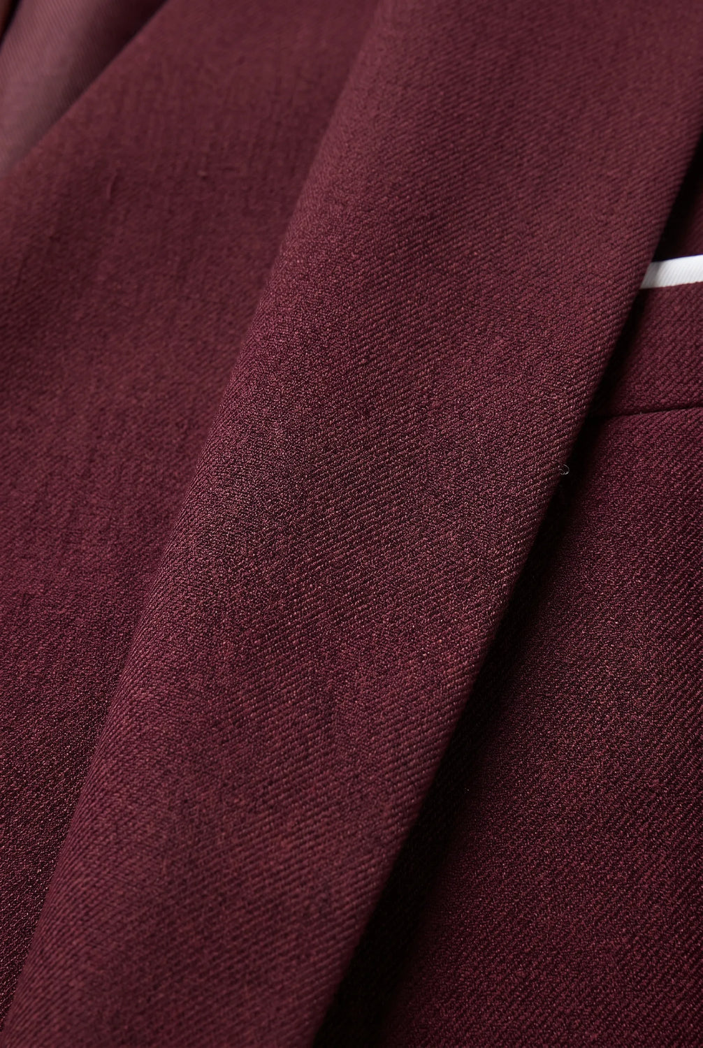 Bordeaux Citadel - Burgundy Essential 3-Piece Suit