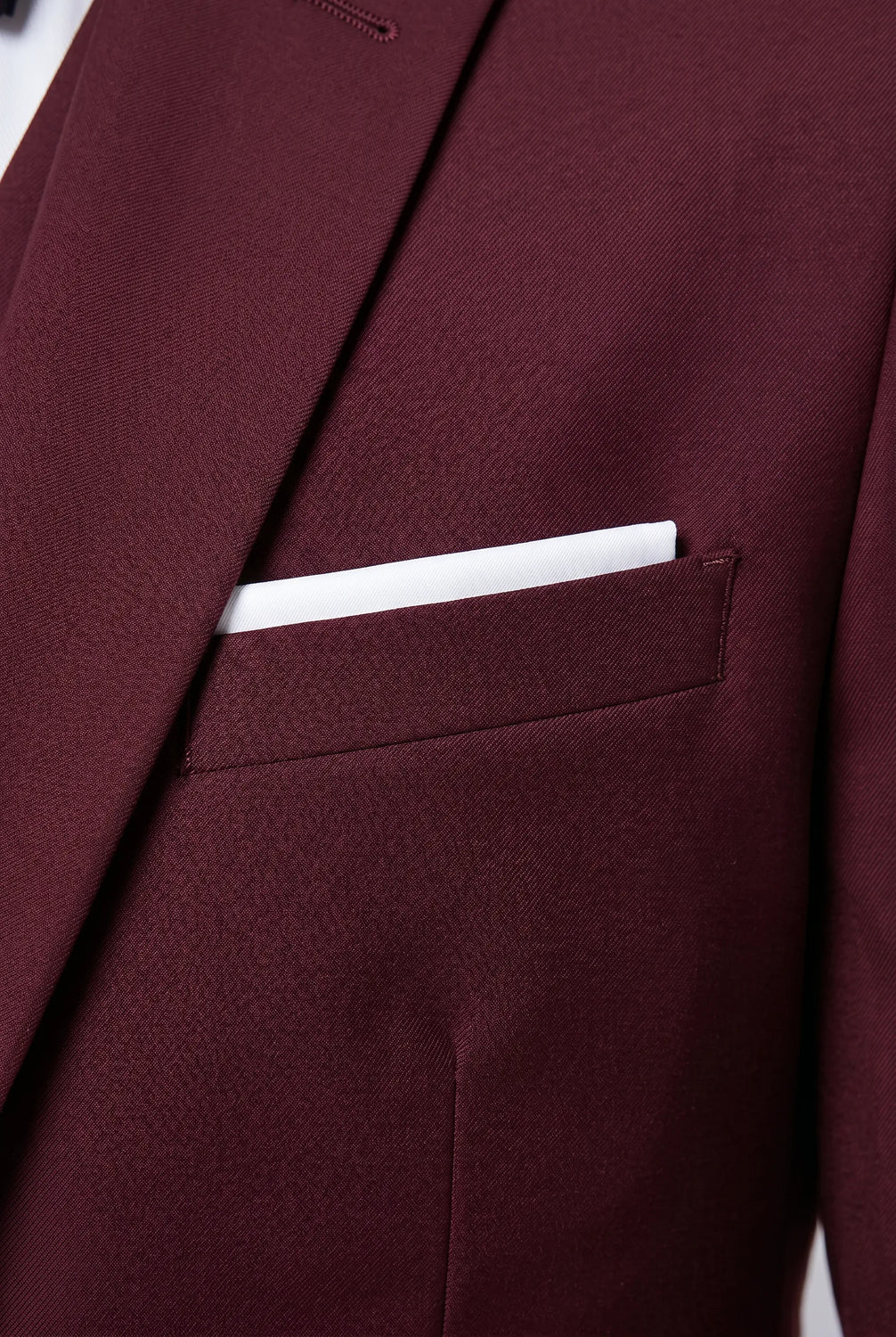 Bordeaux Citadel - Burgundy Essential 3-Piece Suit