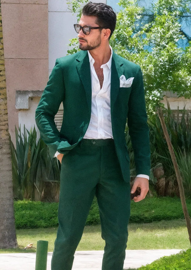 Men's Stylish Dark Green 3-Piece Suit One Button Closure Notched Lapel1