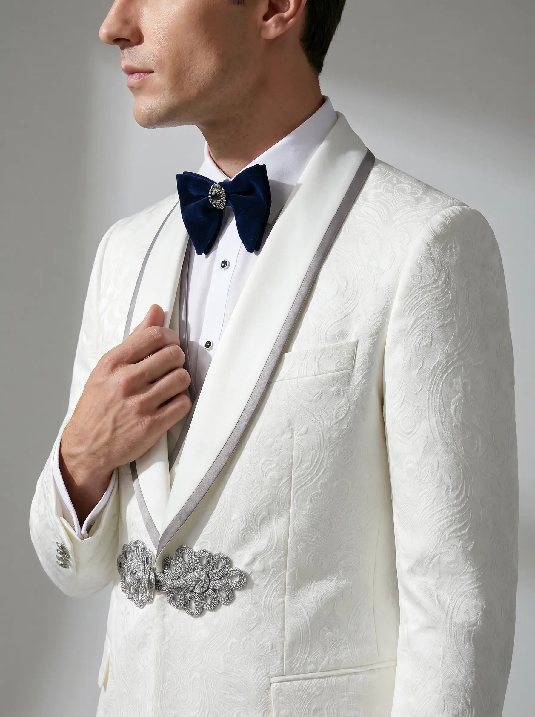 Oracle Emblem - White Silver Jacquard Shawl 3-Piece Tuxedo