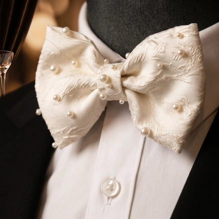 Nacre Elysium - Pearl Embellished Jacquard Bow Tie